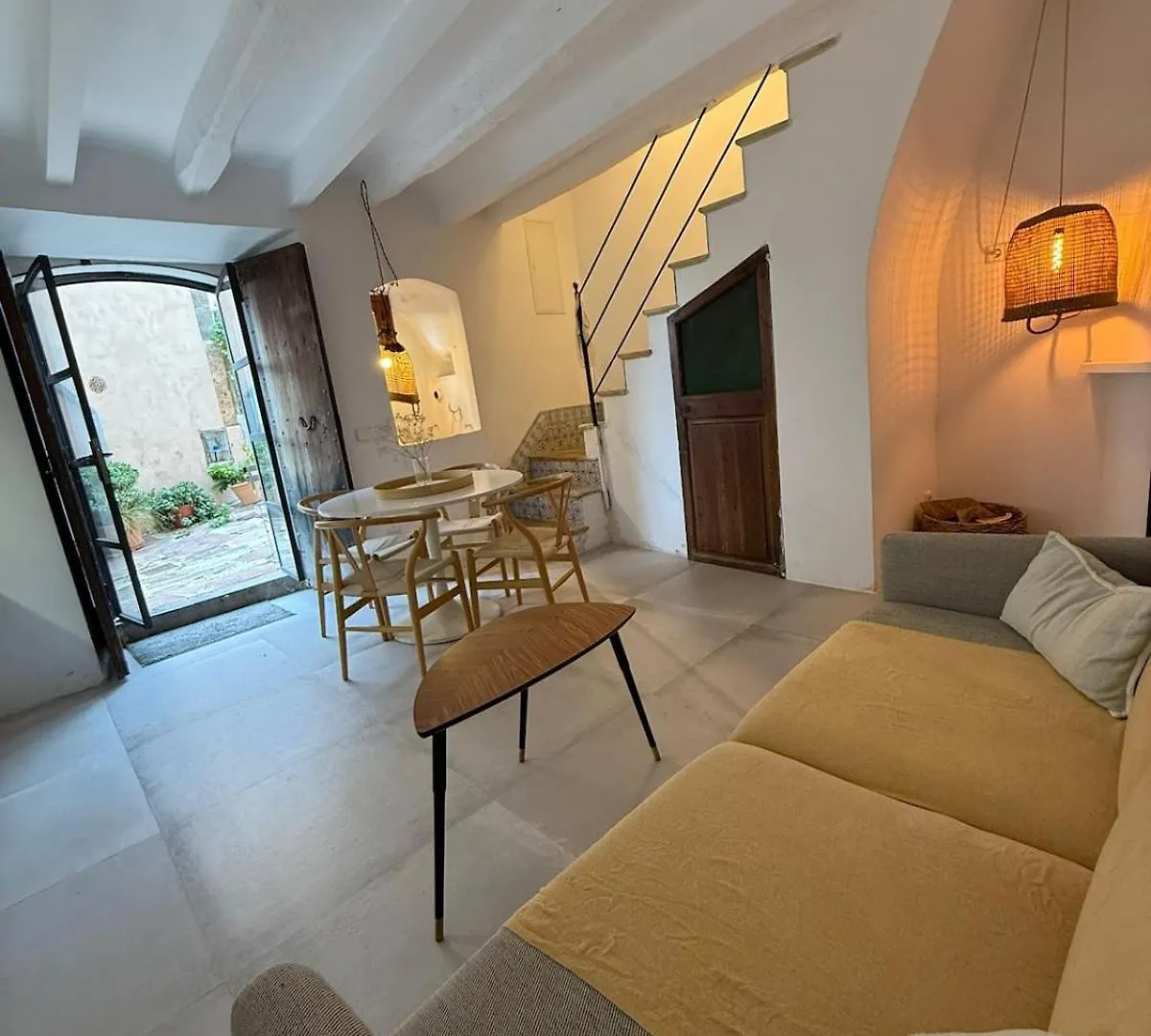 Chalet Charming House With Sea View Villa Estellencs